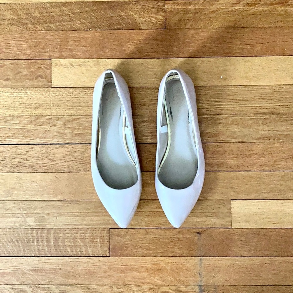 Mossino Nude Flats
